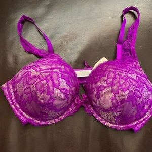 BNWT VS push up Bra